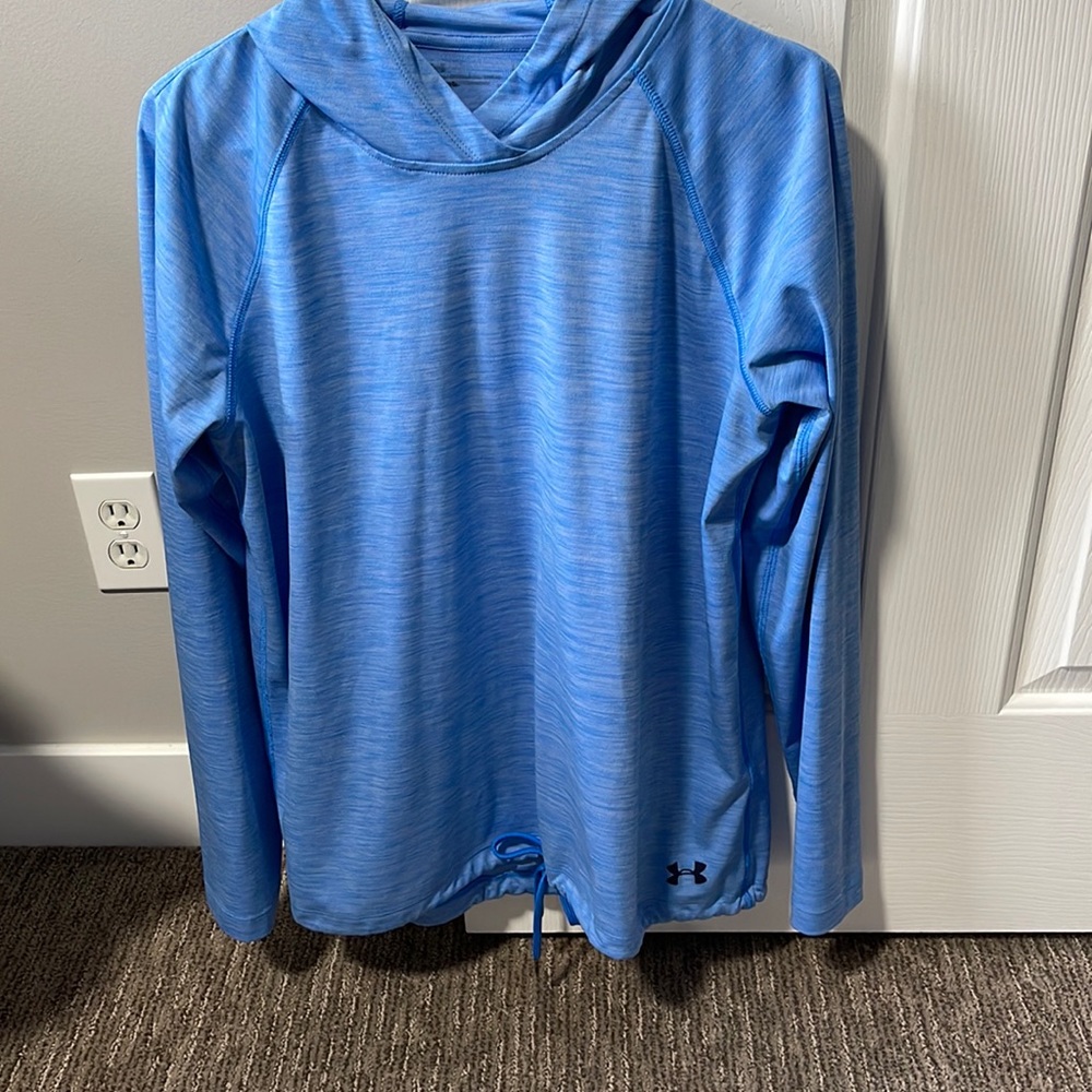 Underarmour light weight hoodie